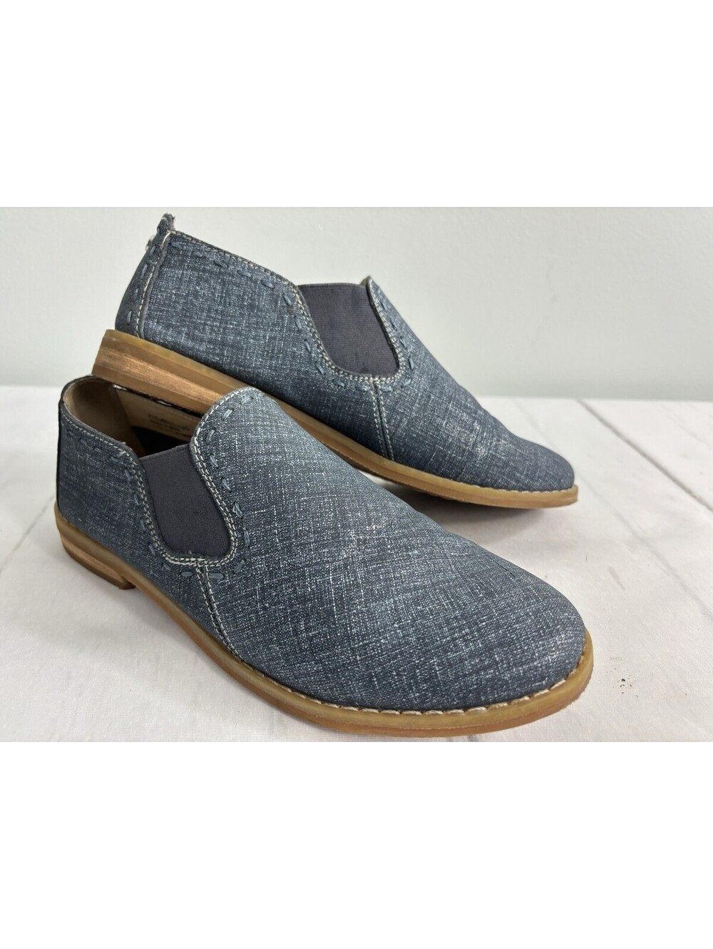 Hush Puppies Womens Chardon Slip Ons Size 7 W Color-Blue Chambray Denim Suede - Picture 2 of 9
